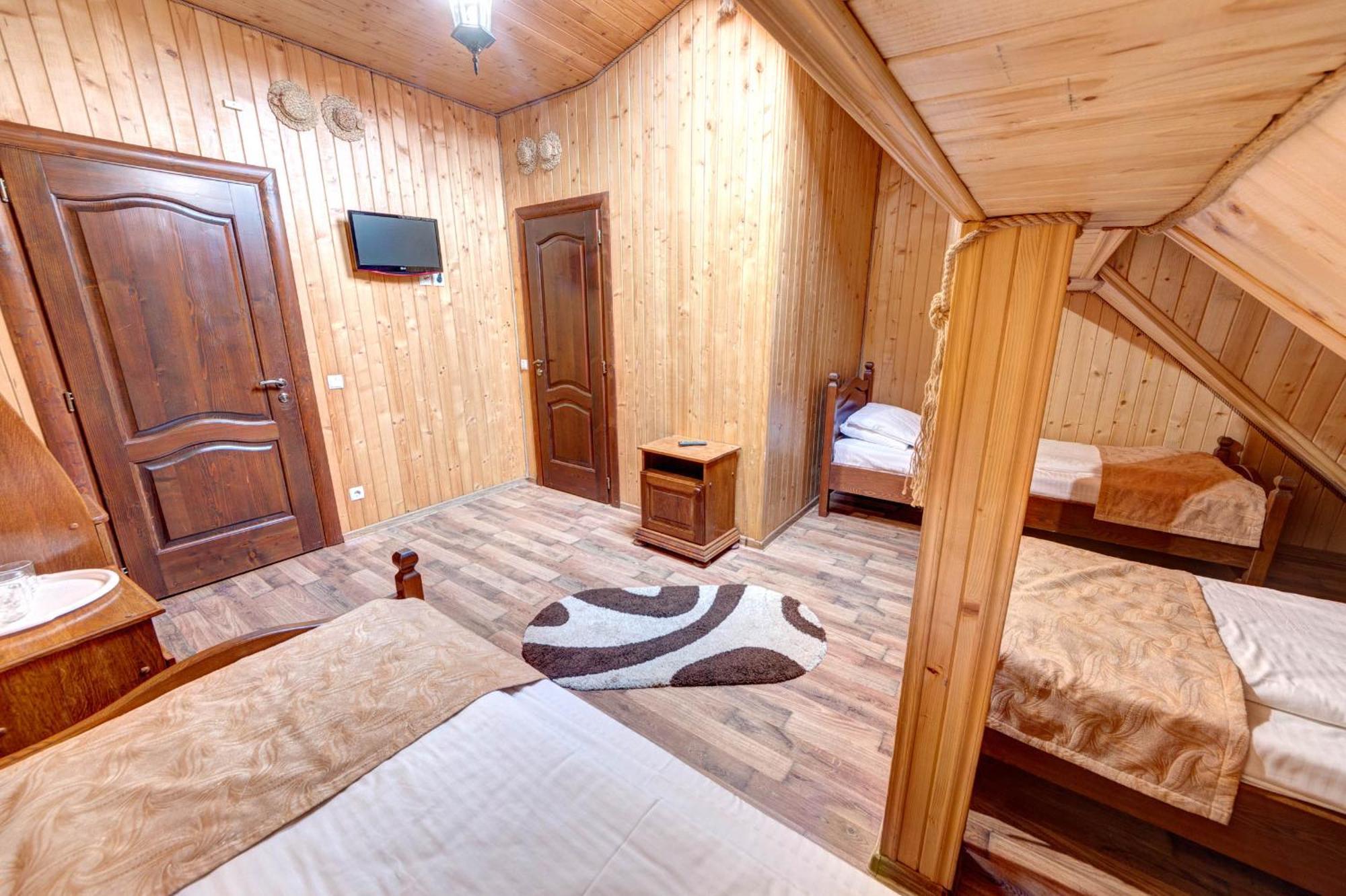Milli&Jon Spa Bukovel Bilik gambar